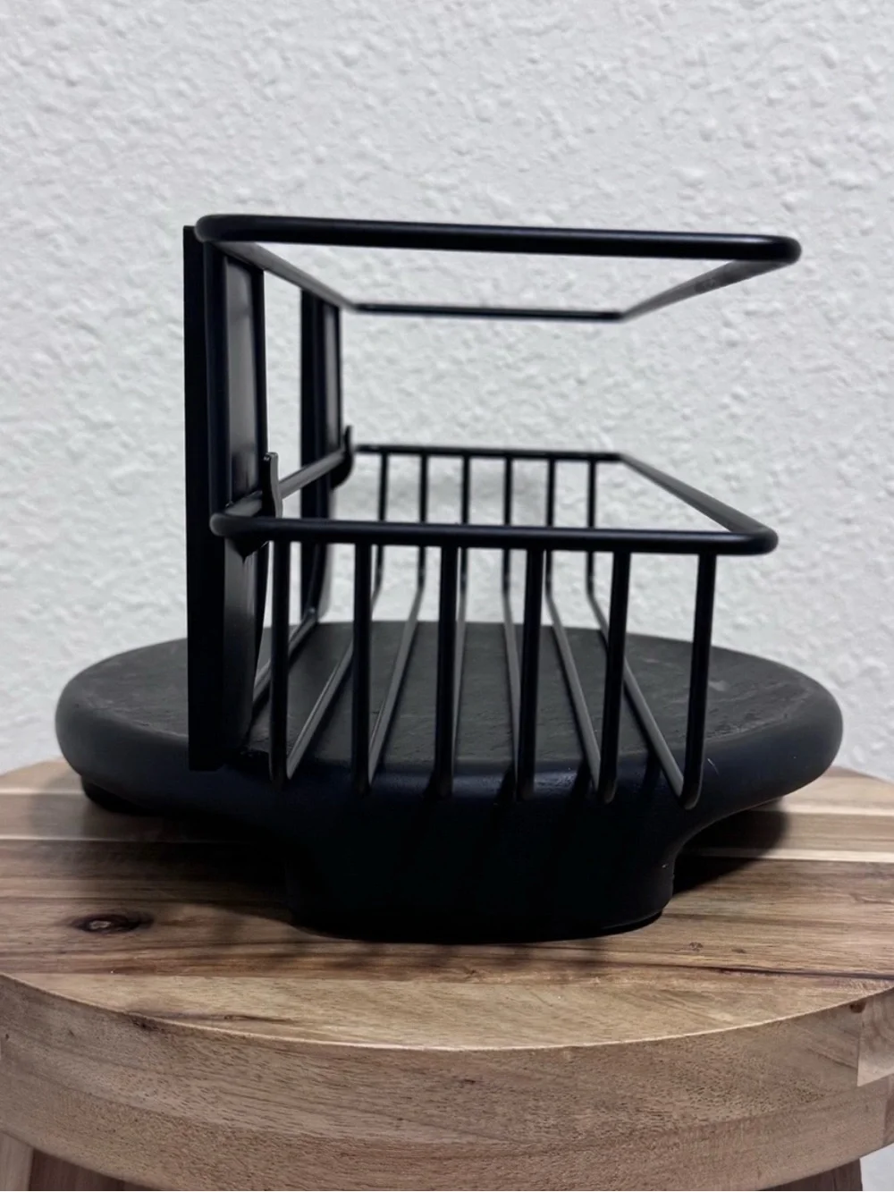 Like New Command Matte Black Bath Caddy Shower Shelf Rust Resistant Organization